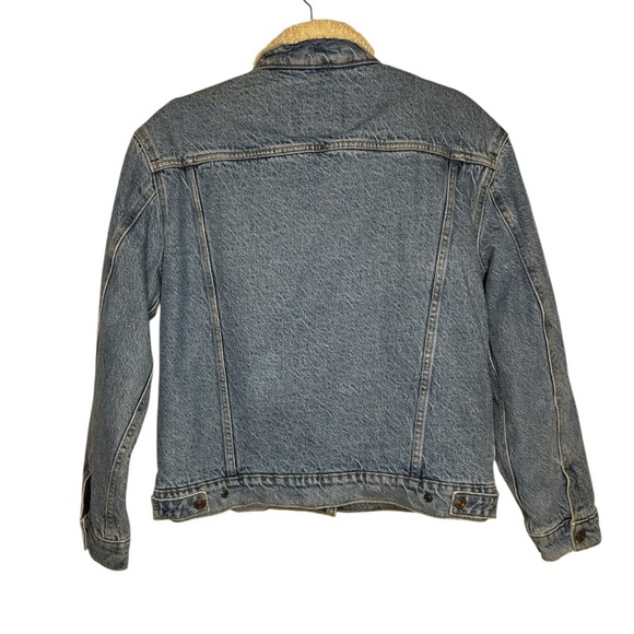 Levi’s Embellished Sherpa Denim Trucker Jacket Medium - Picture 12 of 13